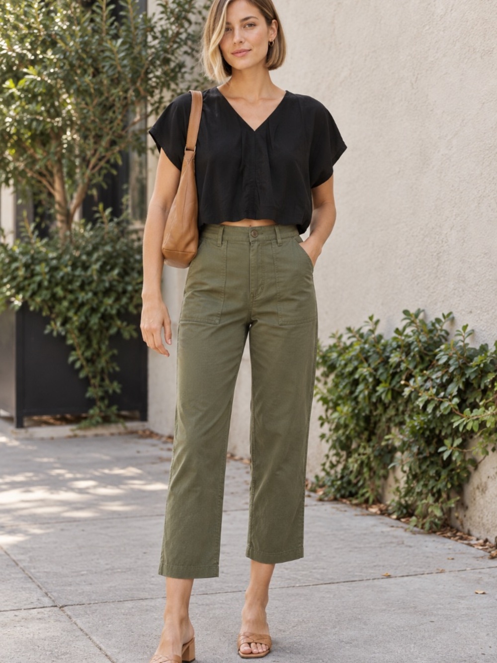 NWT | Field Day | Black Cropped Lightweight Top | Size XS